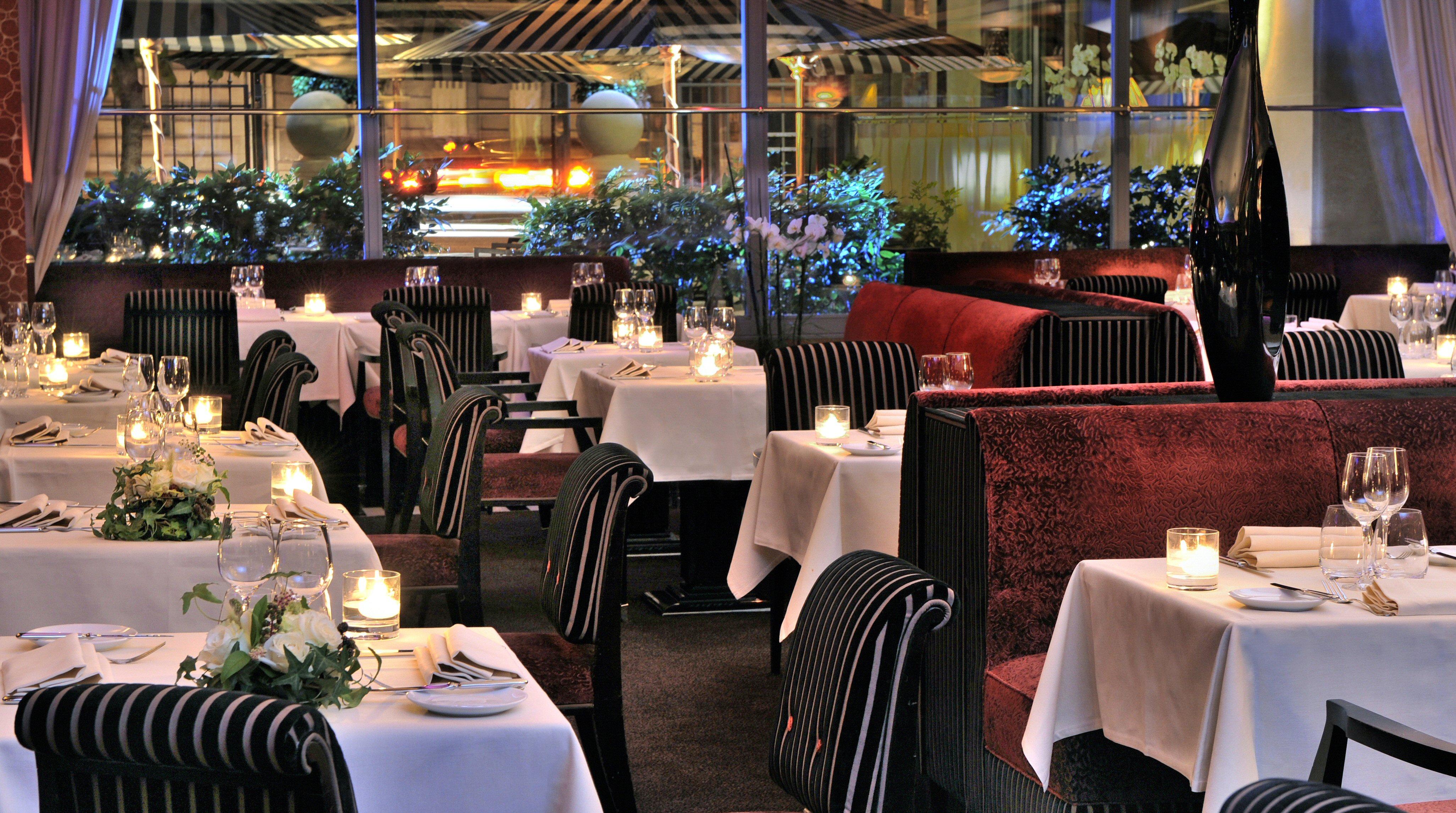 L'Hotel Du Collectionneur Paris Restoran gambar Interior of the restaurant