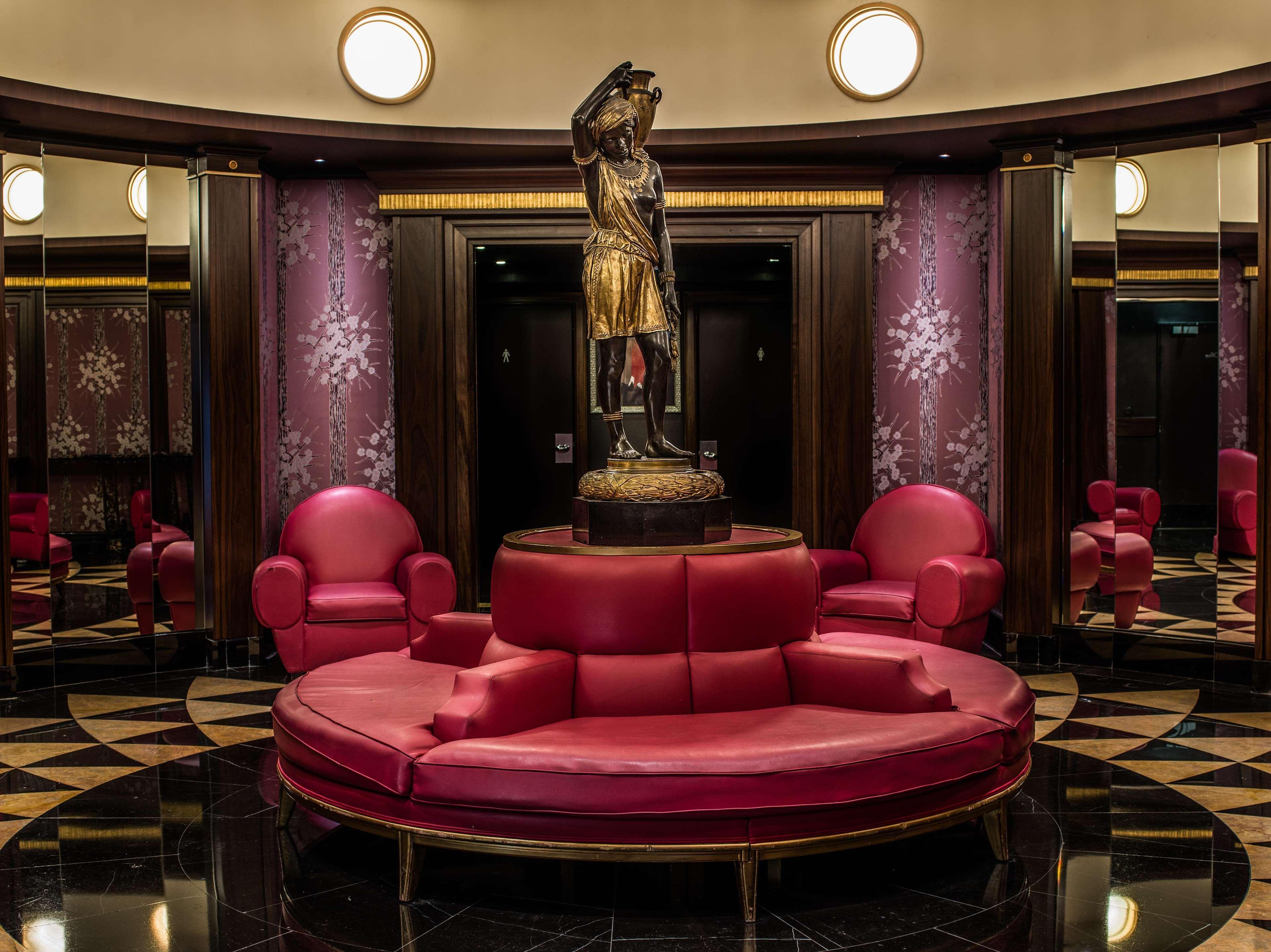 L'Hotel Du Collectionneur Paris Luaran gambar The St Regis Hong Kong