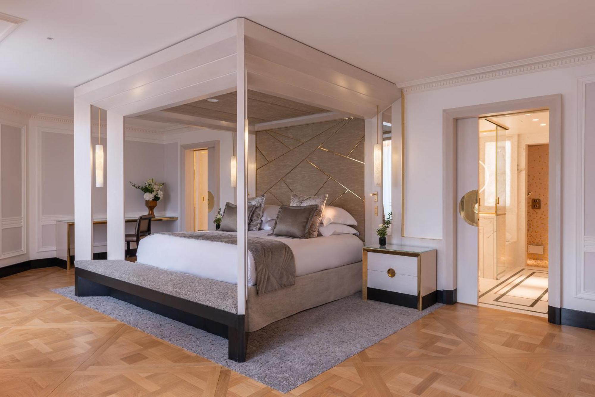 L'Hotel Du Collectionneur Paris Luaran gambar The bedroom of the 1930s house